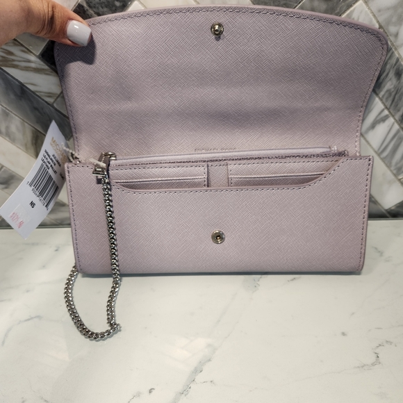 NWT Michael Kors Juliana Large Flap Wallet Lilac Color Leather with Silver Chain - Picture 7 of 8